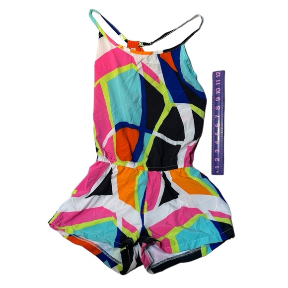 Fabletics Geometric Print Neema Romper, size Small - Picture 4 of 6